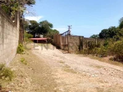 TERRENO EN EL SALADO ISLA DE MARGARITA VENEZUELA