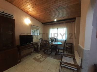 CASA DE 2 NIVELES UBICADO EN LA MIRA DE PLAYA EL AGUA - photo 5