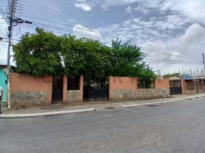 Casa Campestre con Terreno en Altagracia a 5 min de la bahÃa de Juan Griego