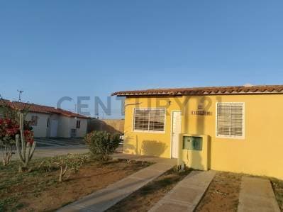 Amplia Casa 162m2 de terreno y 92 contrucción, Zona Tranquila