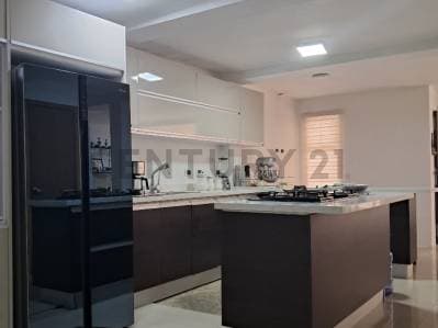 CASA EN CONJUNTO RESIDENCIAL EXCLUSIVO SECTOR ESCUDO DE ARMAS, LA ASUNCIÓN. - photo 3