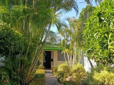 Casa en venta para uso comercial o habitacional en Porlamar, Nueva Esparta - photo 3