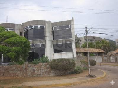 Edifico en venta en Playa Guacuco Isla de Margarita - photo 5