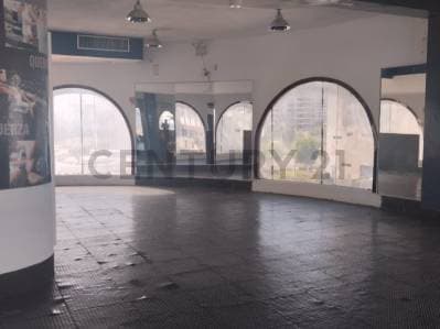 Local comercial ideal para gimnasio - photo 2