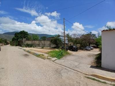 Terreno en Autopista El Valle - Porlamar | Ideal para Desarrollos Urbanísticos - photo 4