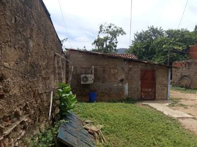 Casa y terreno, zona colonial, Asunción, Isla de Margarita - photo 4