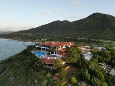 Imponente Quinta con vista panorámica al Mar