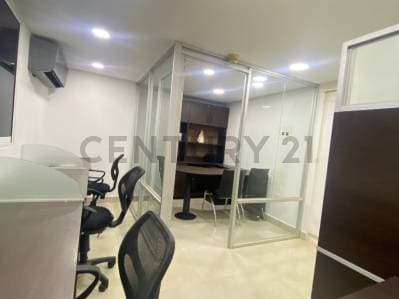 Isla de Margarita, Centro Empresarial Bolivar, Oficina de 42 m2 - photo 5