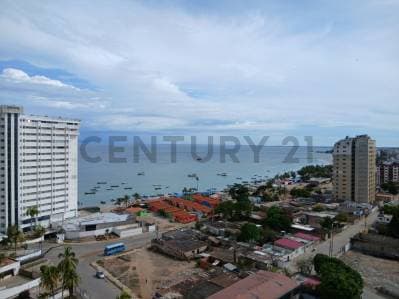 APARTAMENTO CON VISTA AL MAR EN PORLAMAR, ISLA DE MARGARITA - photo 2