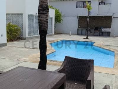 Town House listo para habitar, en direccion a Playa El Agua Isla de Margarita - photo 3