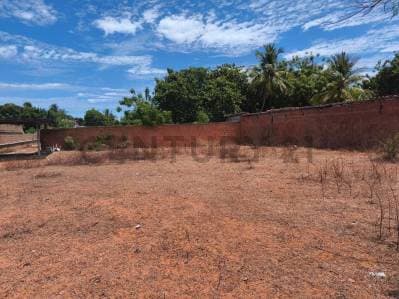 TERRENO TAPIADO, MUY CERCA DE PARQUE EL AGUA Y DE LA PLAYA EL CARDON - photo 2