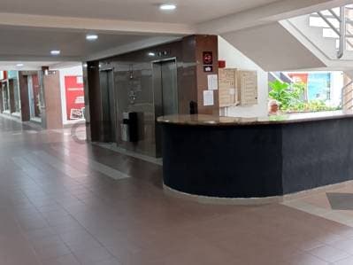 Venta de Local Comercial en el Centro Empresarial AB - photo 5