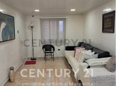 Venta de Apartamento en Residencias Los Cayos, Playas del Ángel, Pampatar. - photo 3