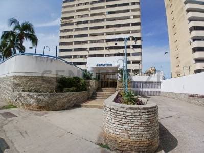 APARTAMENTO CON VISTA AL MAR EN PORLAMAR, ISLA DE MARGARITA - photo 3