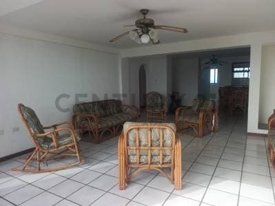 Penthouse con vista a la Bahia de Pampatar Isla de Margarita - photo 2