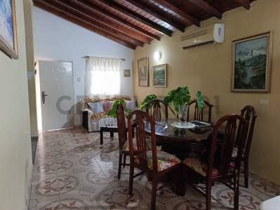 Casa en la Asunción, cerca de todos los servicios públicos - photo 5