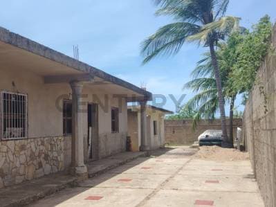 CASA EN OBRA GRIS PLAYA EL AGUA