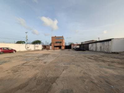 GALPON EQUIPADO INDUSTRIAL EN PORLAMAR ISLA DE MARGARITA - photo 3
