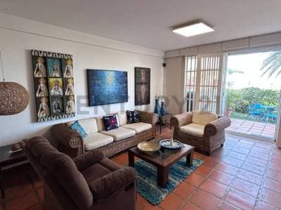 Apartamento en planta baja con Terraza, Jardín y Vista al Mar en Playa Moreno - photo 3