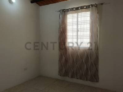 Amplia Casa 162m2 de terreno y 92 contrucción, Zona Tranquila - photo 4