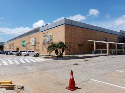 Local Comercial en Venta en C.C. Mercado La Isla ,Porlamar - photo 4