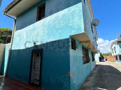 Townhouse en Conj.Agua de vaca - photo 3