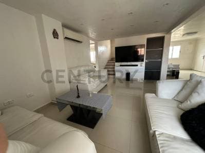 Isla de Margarita Exclusivo Penthouse en venta- Playa el Angel. Amplios espacios - photo 4