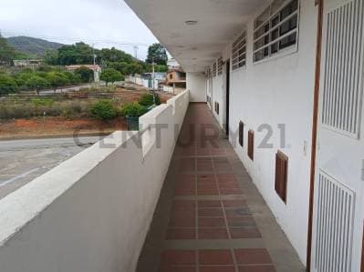 En venta excelente Apartamento en Loma de Guerra, Antolín del Campo - photo 4