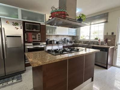 Casa de dos niveles en Jorge Coll - photo 5